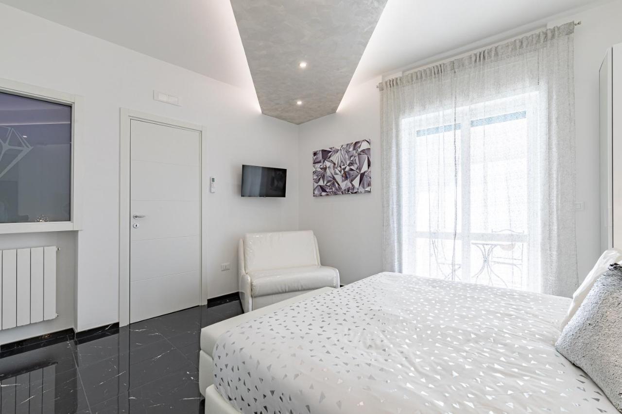 Prezioso Suites & Rooms Lecce Zewnętrze zdjęcie